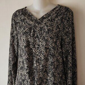 Ann Taylor blouse sz LP black bone EUC